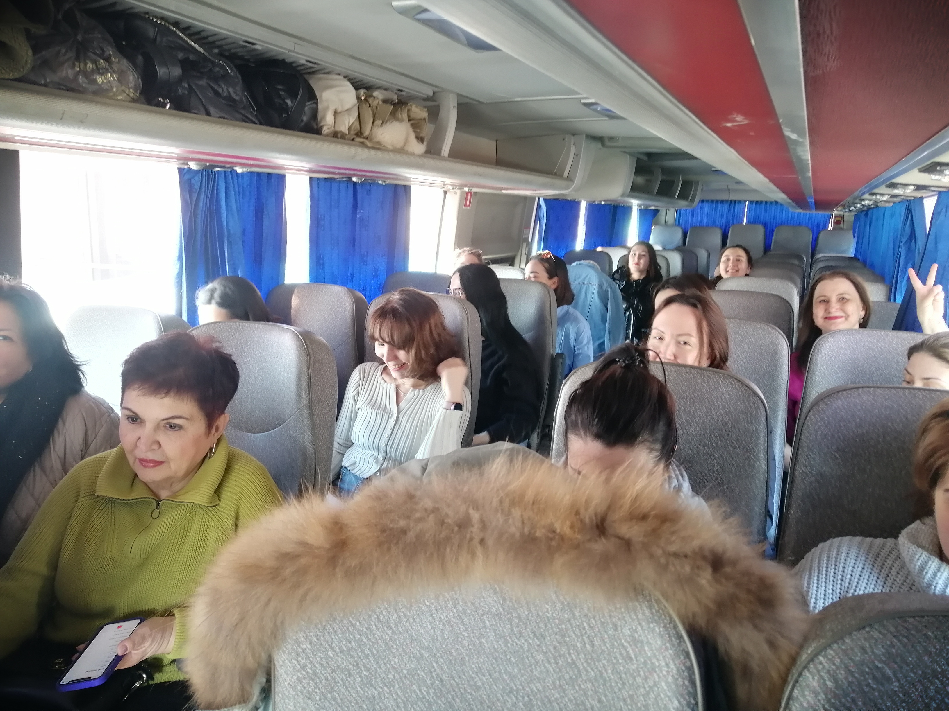 В Центре развития компетенций UNIVERSUM+ ИМО завершились практические занятия по освоению методики подготовки и проведения городской автобусной экскурсии. В Центре развития компетенций UNIVERSUM+ ИМО завершились практические занятия по освоению методики подготовки и проведения городской автобусной экскурсии.