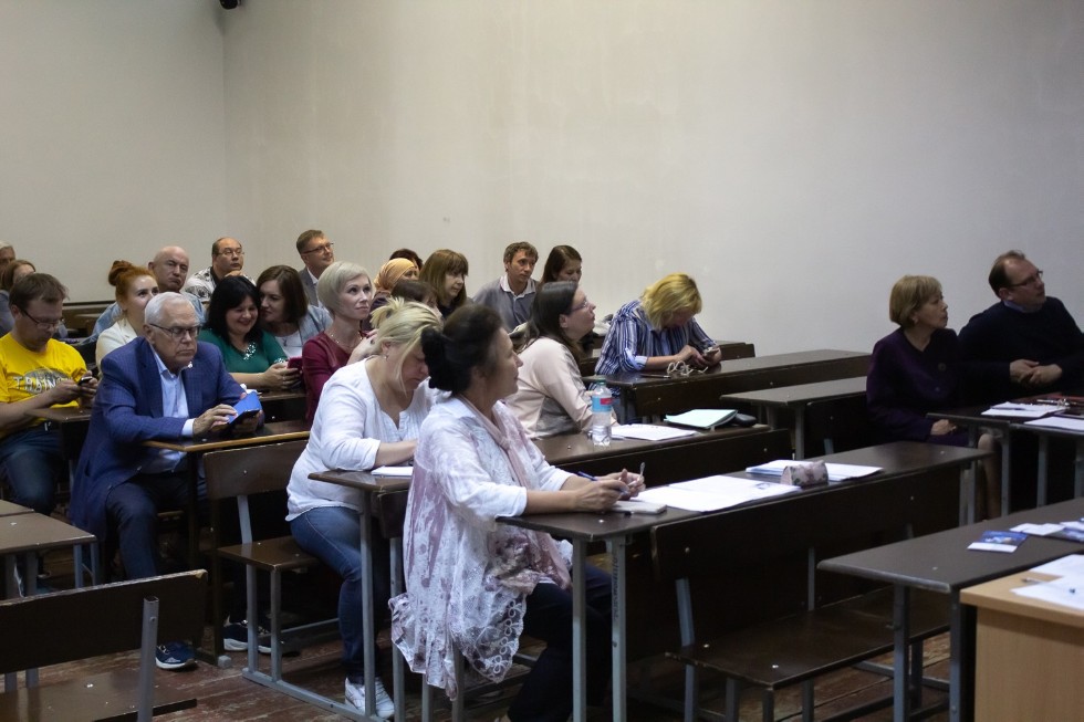 �������� ������������� ����� ������� ������ ��������