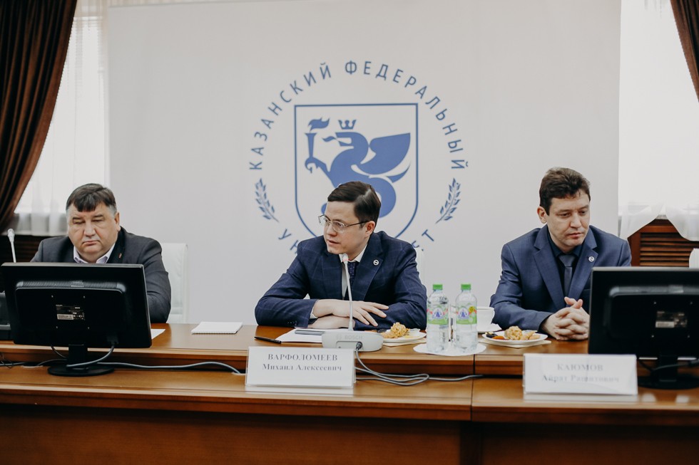 Ректор КФУ встретился с представителями Ассоциации молодых ученых вуза