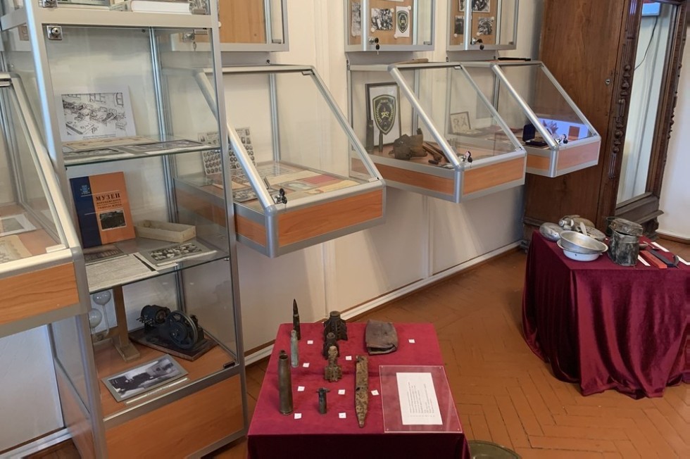 Завершила работу выставка 'Дорога к обелиску' Завершила работу выставка 'Дорога к обелиску'