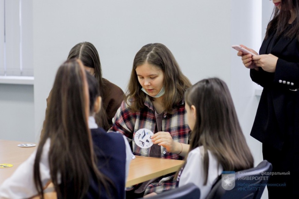 'Learning English with Board Games' ,мастер-класс, учащиеся, стажировка, настольные игры