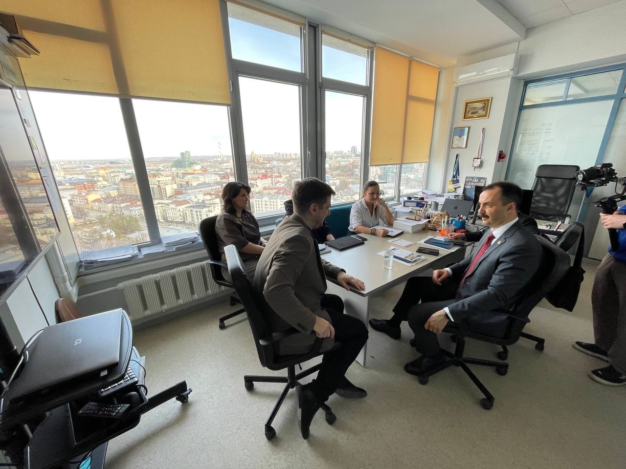 ���� � ����������������� Samsung Electronics � ������� ��� ������������� �������������� ����������� ��������������.