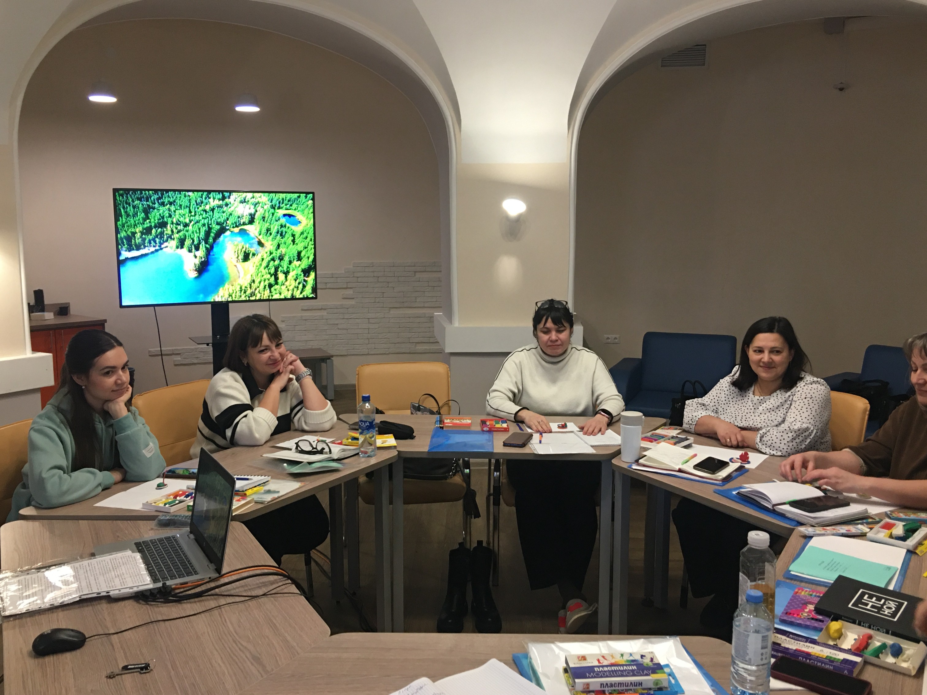 ���������-�������������� ������ ���������� ����������� ���������: ��������� � �����������