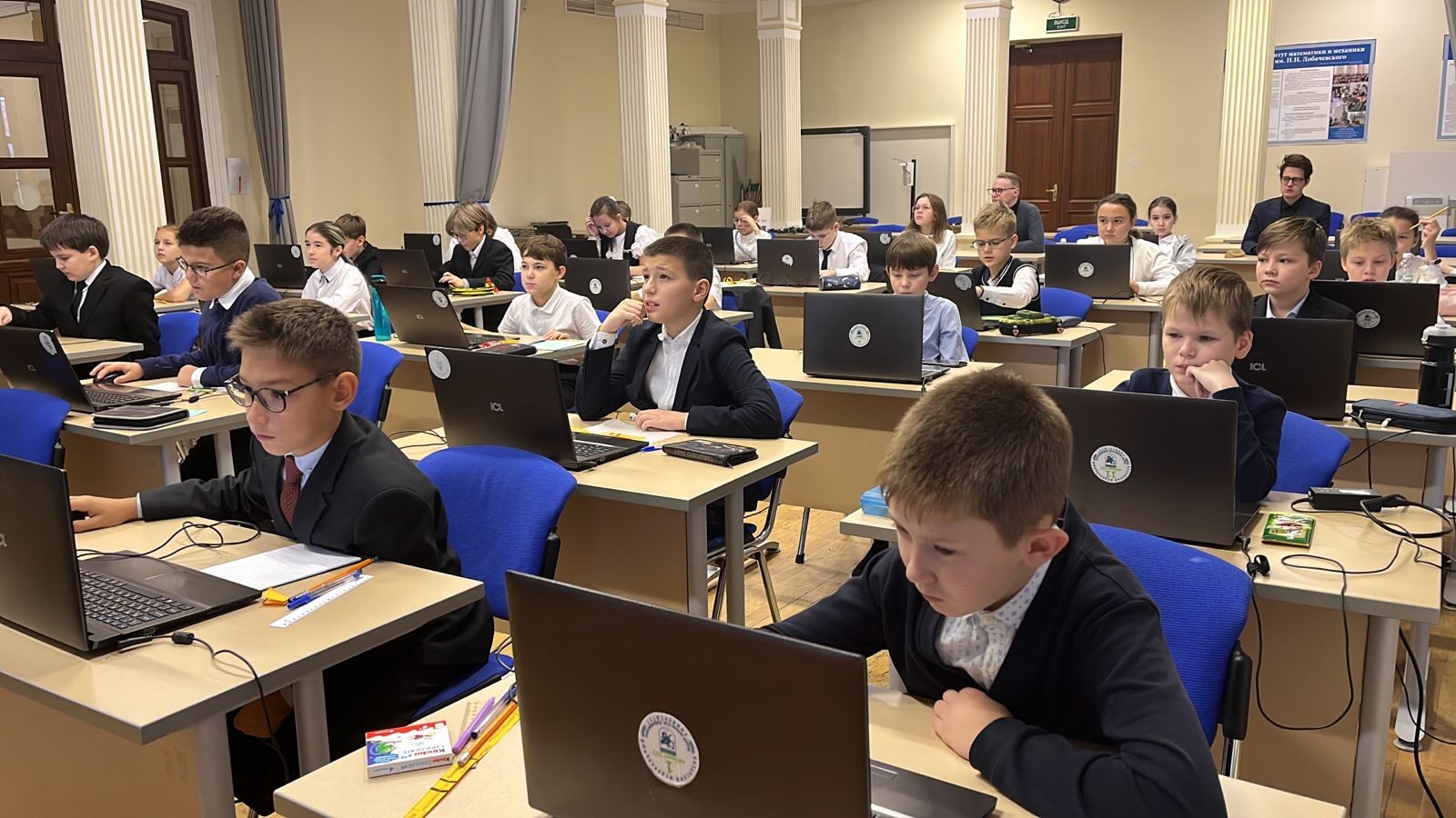 � ����� ������������ �������� ���� ������������� � ��������������� ��������