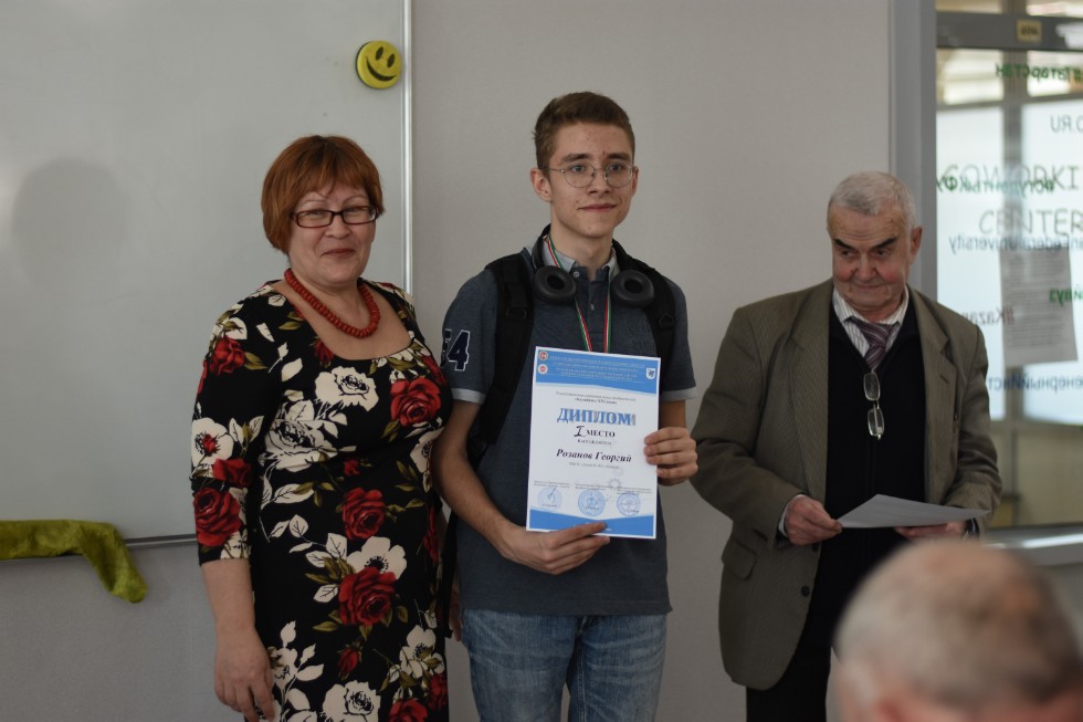 ����� ��������� ���� ������������� 