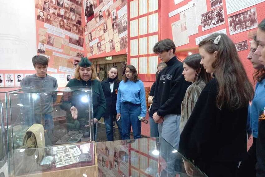 Студенты побывали в Музее Памяти Студенты побывали в Музее Памяти