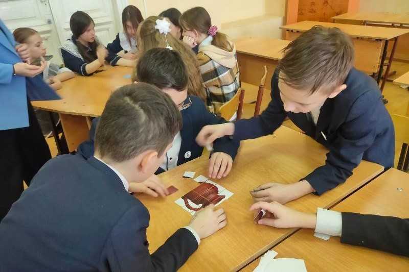 Неделя истории в ОШ 'Университетская', посвященная Году национальных культур и традиций в Татарстане Неделя истории в ОШ 'Университетская', посвященная Году национальных культур и традиций в Татарстане