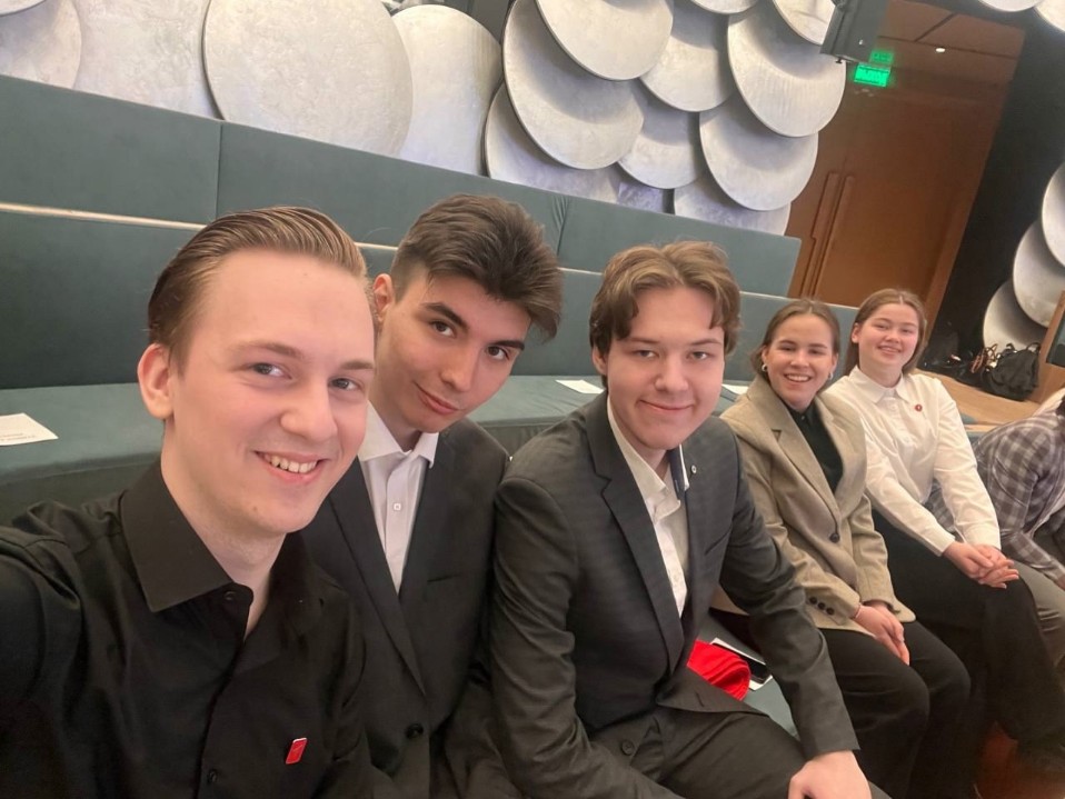 �� ������ ������