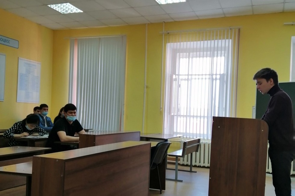 Итоговая научно-образовательная конференция студентов ЕИ КФУ была проведена на отделении экономических и юридических наук Итоговая научно-образовательная конференция студентов ЕИ КФУ была проведена на отделении экономических и юридических наук