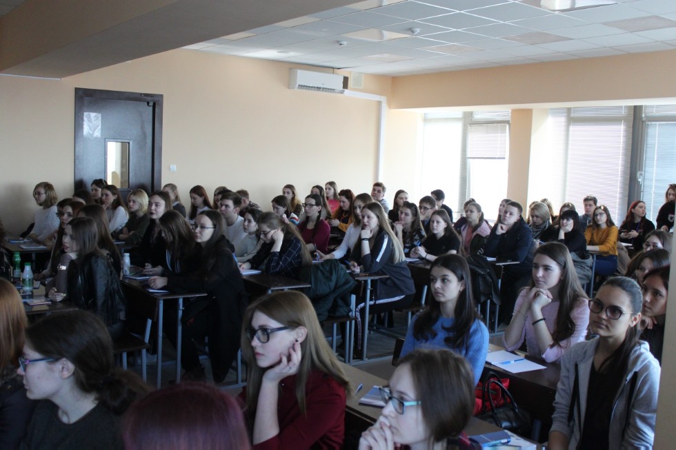 Дан старт новому 'Испытательному сроку' для будущих абитуриентов ИСФН Дан старт новому 'Испытательному сроку' для будущих абитуриентов ИСФН