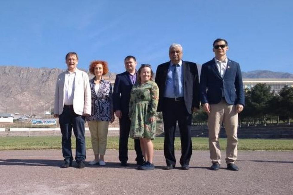 Преподаватель Елабужского института КФУ стал участником международной выставки 'Образование и карьера - 2019' Преподаватель Елабужского института КФУ стал участником международной выставки 'Образование и карьера - 2019'