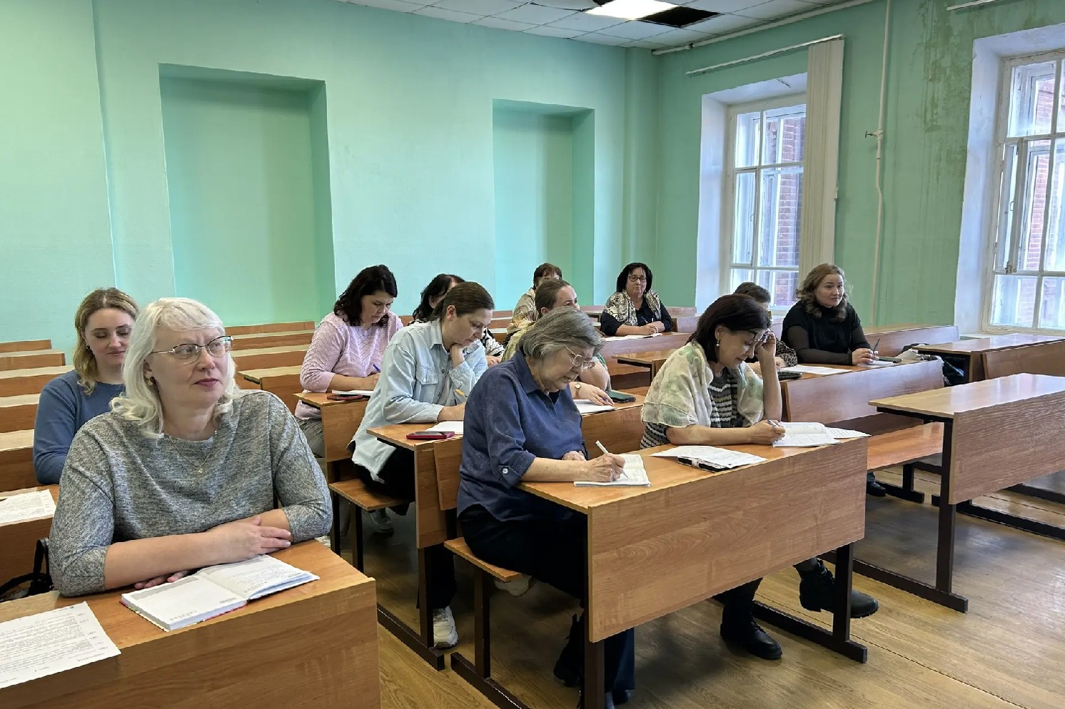 Учителя физики и математики прошли курсы повышения квалификации в Елабужском институте КФУ Учителя физики и математики прошли курсы повышения квалификации в Елабужском институте КФУ