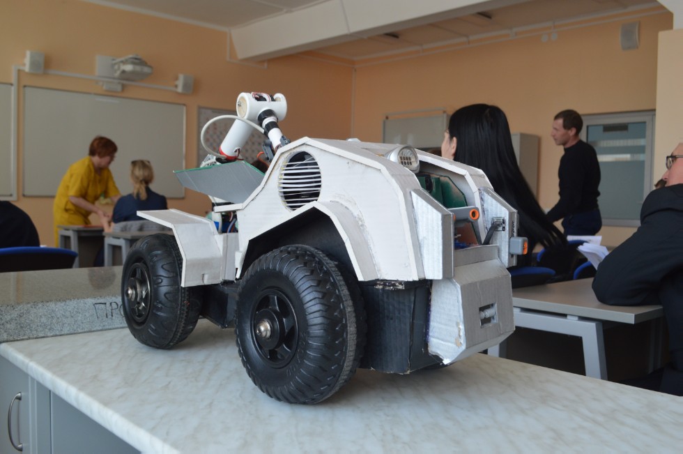 ����� ��������� ���� ������������� 