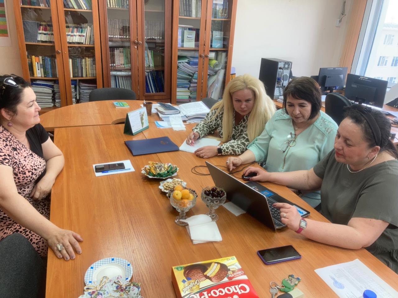 КФУ готовится к запуску программ двух дипломов с вузами Узбекистана