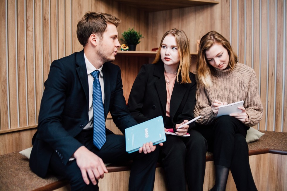 Native Speakers Club Native Speakers Club