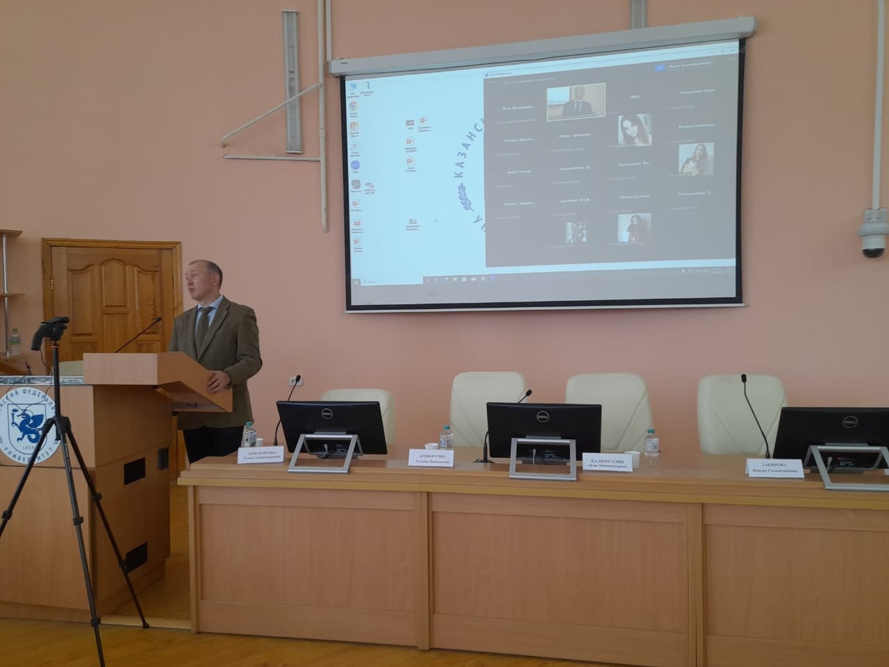 ������������� ������-������������ ������� '�������������� ������������. ��������. �����������' ��������� ���� ������ � ��������� ���������� � �����������