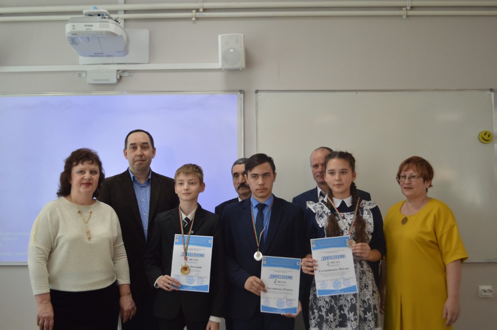 ����� ��������� ���� ������������� 