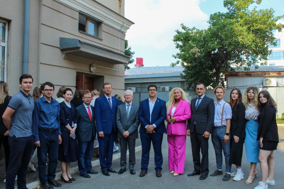 ���� ������ ������������� � ���