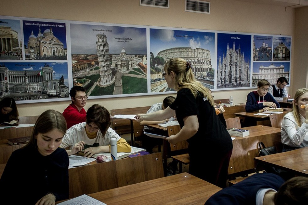 Переводчики за дружбу между народами Переводчики за дружбу между народами