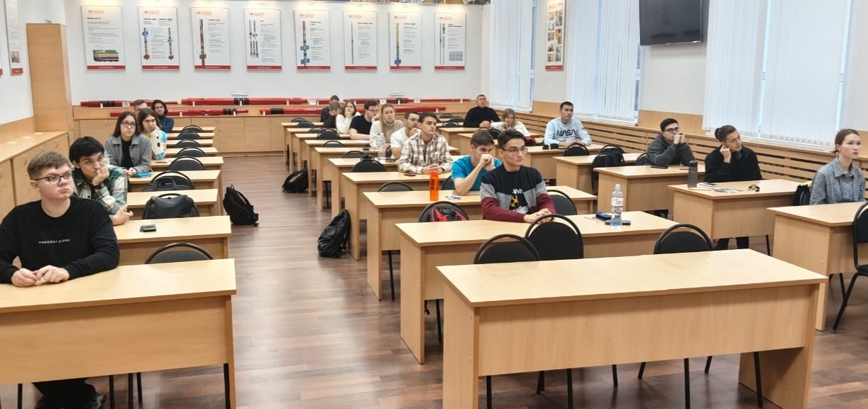 КФУ среди лидеров Всероссийской олимпиады по теоретической механике КФУ среди лидеров Всероссийской олимпиады по теоретической механике