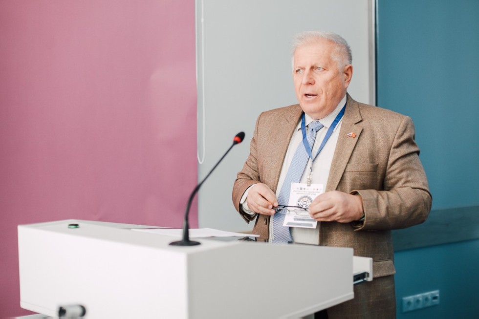 ������� ����