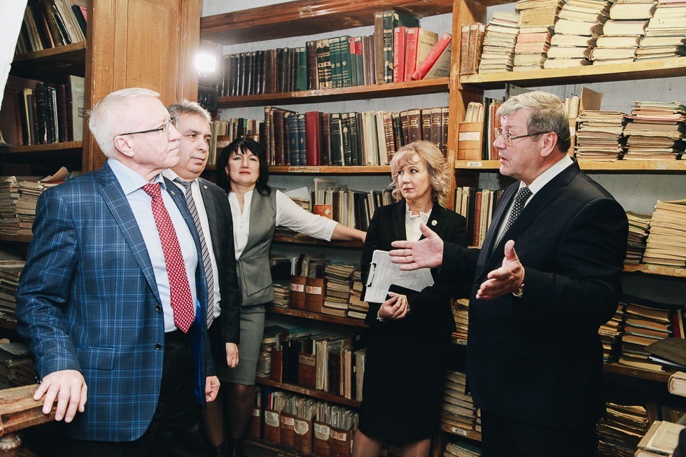 Kazan University visited by Head of Federal Archival Agency Andrei Artizov