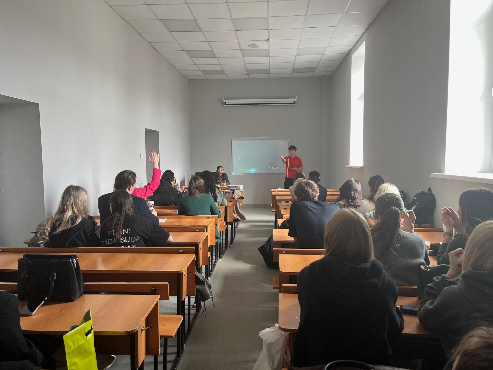 Несколько фактов о Войне? Продолжение цикла кураторских часов, посвященных Великой Победе Несколько фактов о Войне? Продолжение цикла кураторских часов, посвященных Великой Победе