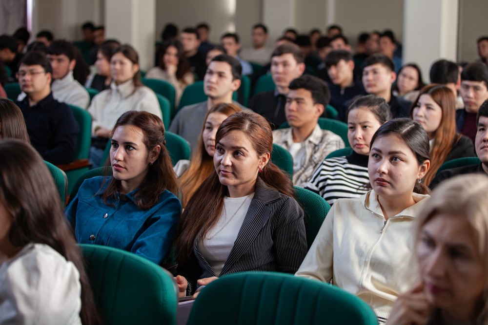 ����������� ������ ������������� � �. ������ ������� � ���������� ��������� ���