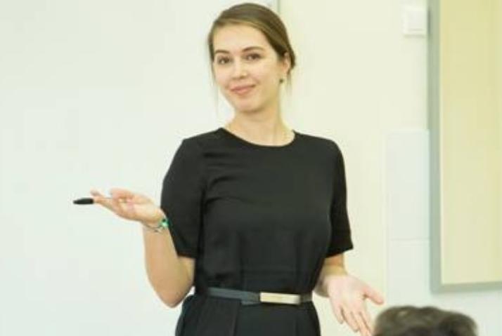 Ольга Белова: 'Быть учителем в XXI веке непросто. Но, если по-настоящему любить свою профессию ? то истинное удовольствие от выбранной стези гарантировано' Ольга Белова: 'Быть учителем в XXI веке непросто. Но, если по-настоящему любить свою профессию ? то истинное удовольствие от выбранной стези гарантировано'