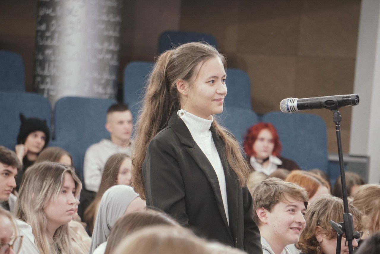 �. ��������: '���������� ���� ����� ������������ ������������ �����'