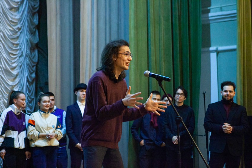 Стали известны победители КВН на кубок директора Елабужского института Стали известны победители КВН на кубок директора Елабужского института