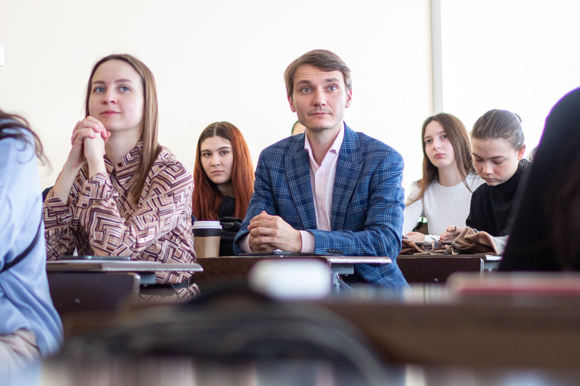 Международная научно-практическая конференция 'Религия и наука: трансформация религиозности в модернизирующемся обществе (к 220-летию Казанского университета)'. Международная научно-практическая конференция 'Религия и наука: трансформация религиозности в модернизирующемся обществе (к 220-летию Казанского университета)'.