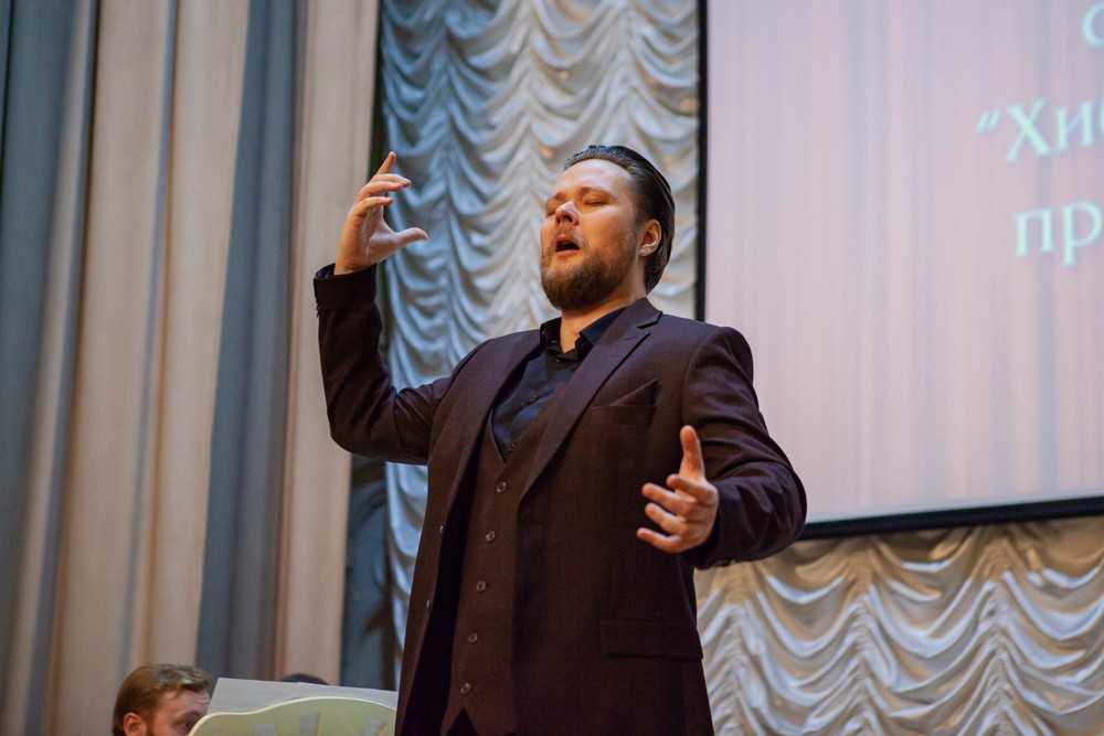 Фестиваль 'Хибла Герзмава приглашает...': подарок коллективу к 125-летию Елабужского института КФУ Фестиваль 'Хибла Герзмава приглашает...': подарок коллективу к 125-летию Елабужского института КФУ