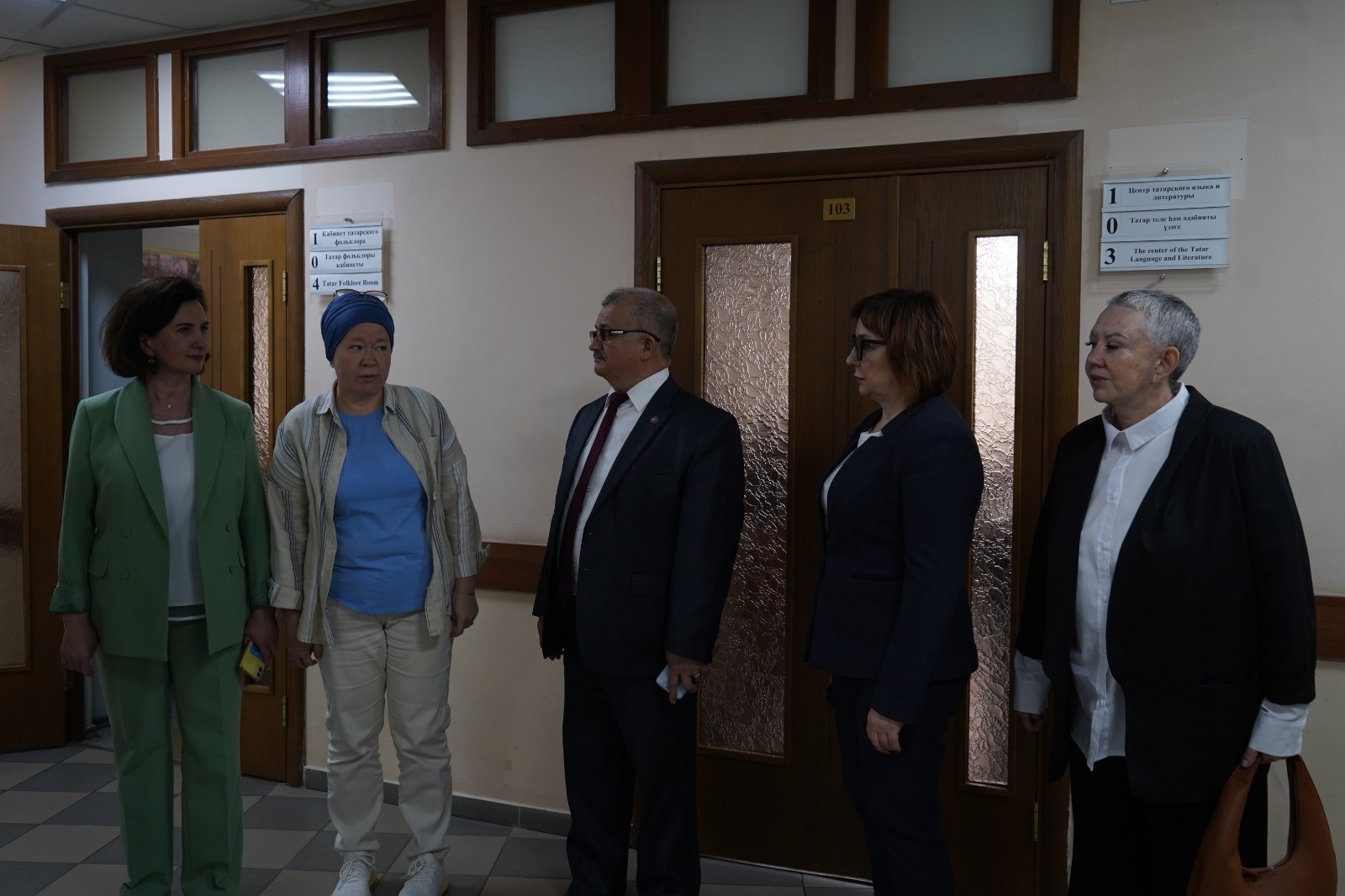 Институтка Нижневартовск шәһәреннән милләттәшләребез килде Институтка Нижневартовск шәһәреннән милләттәшләребез килде