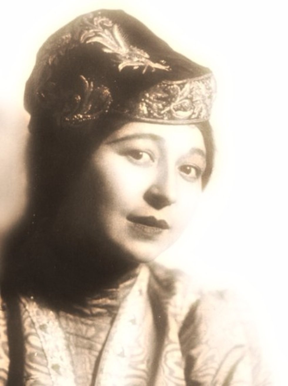 Песни Сары Садыковой - мелодии души Песни Сары Садыковой - мелодии души