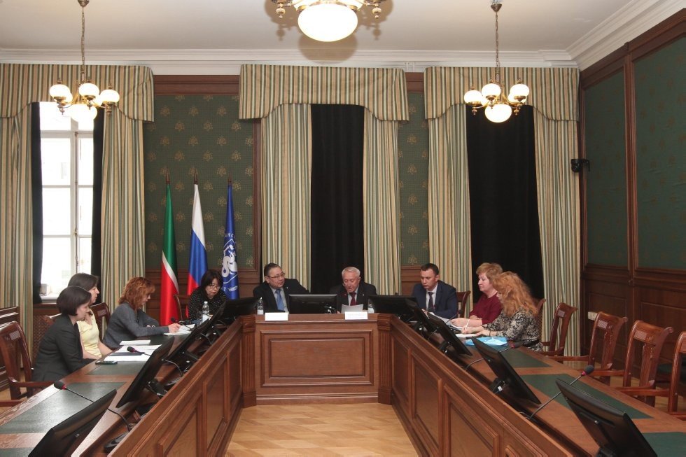 G-10 - ����������� ����������������� ��������