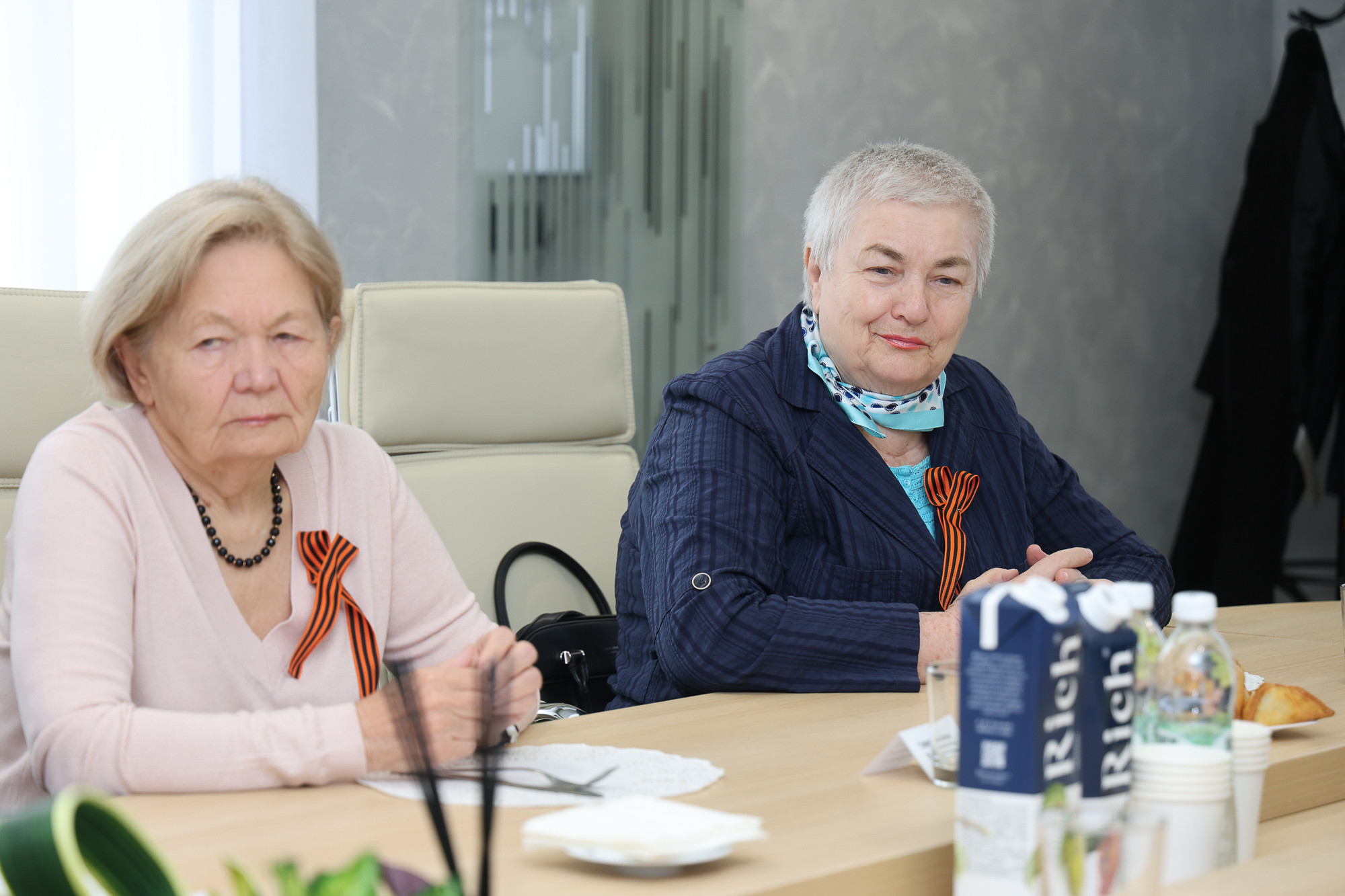 Meeting with veterans of the Institute