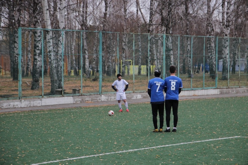 Очередной матч сборная Елабужского института провела в Набережных Челнах Очередной матч сборная Елабужского института провела в Набережных Челнах