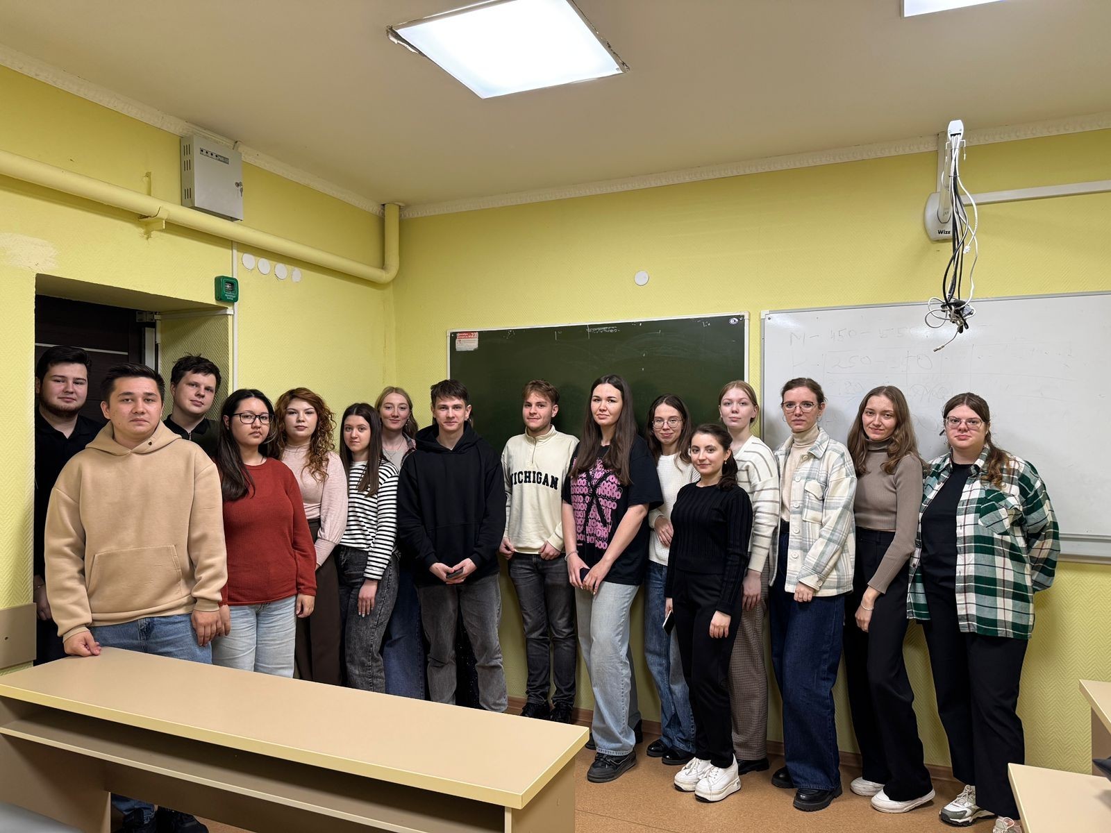 ������ ������� ����� ������������� �.�. ������� ����������� ���� � ��������� 3 ����� ������������� '������������� ������������'