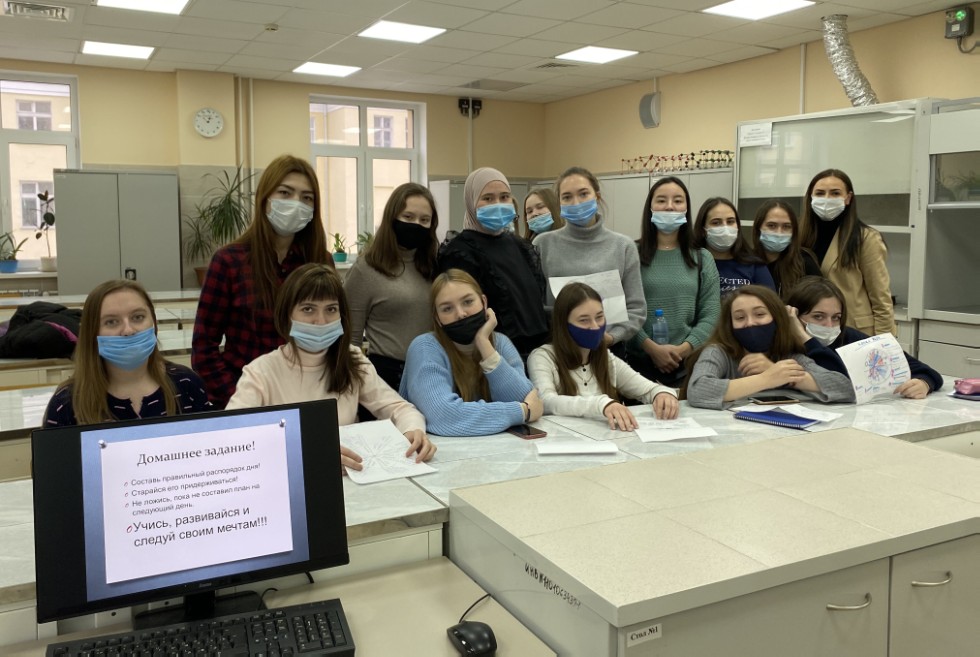 ��� ��� ������