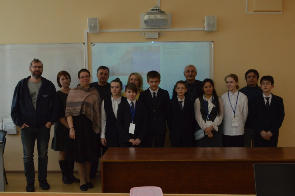 ������ ��� 4-7 ������� ���������, ������������� � ���������� � ����������� ��������