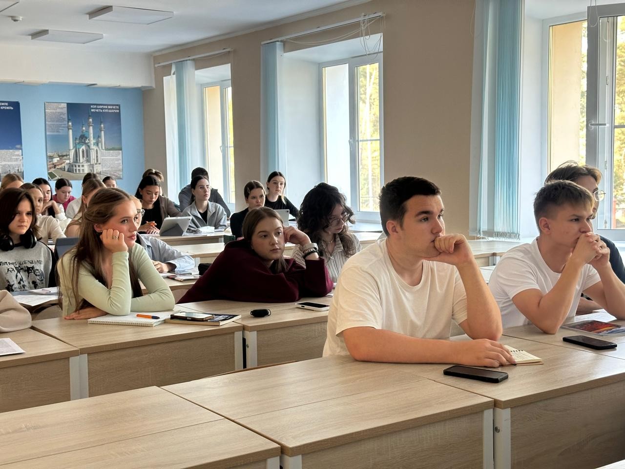 �� ������ � ��������: ����������-������������ ��� ������� ���������� ��������� �����������