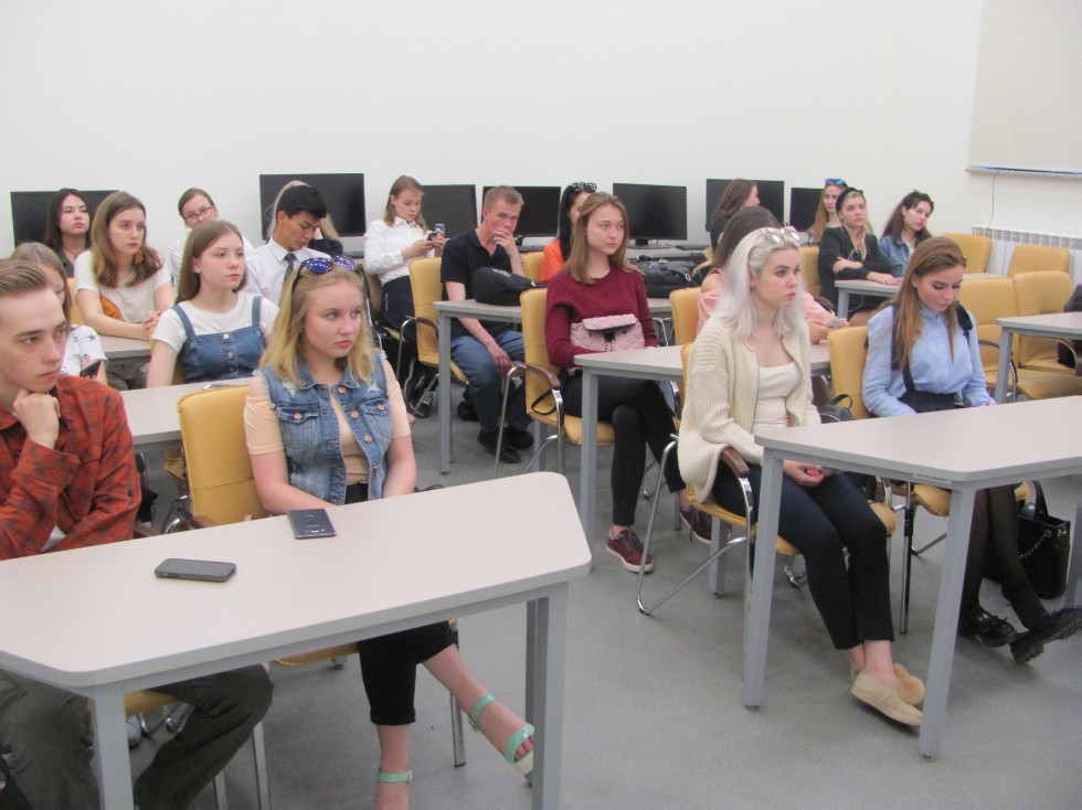 Продолжается запись слушателей в Школу молодого журналиста Продолжается запись слушателей в Школу молодого журналиста