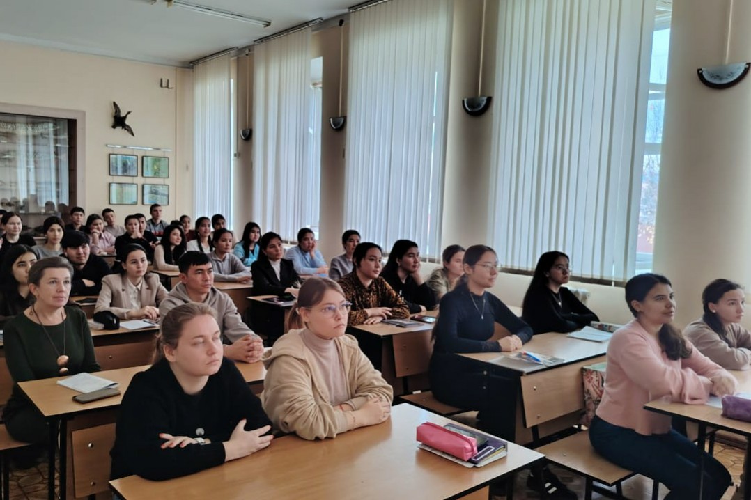 День научного кино прошел на кафедре биологии и химии День научного кино прошел на кафедре биологии и химии