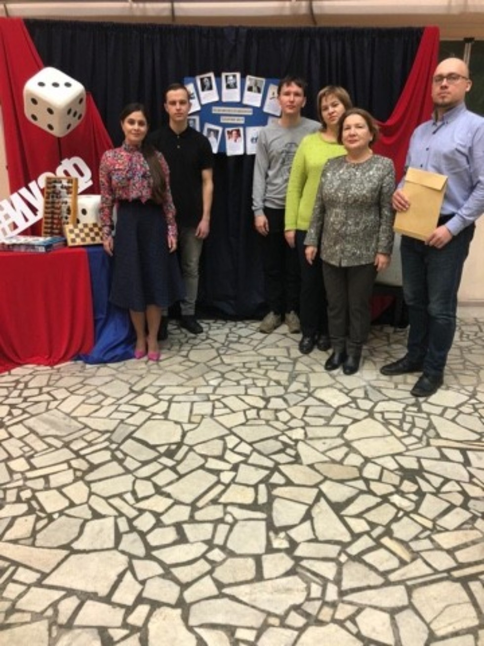 2 ������� � ��������� ����������� ������������ ������ 11 ����� ������-����������� ������� 'PRO����� � ���' ��� ��������� '������� ����'. � ���� ��� '���� � ������������' ��������� ����������. ��� ��������� � ���� ���� � ���������� �������� ������������� ������ � ������ ����� �.�.������������.