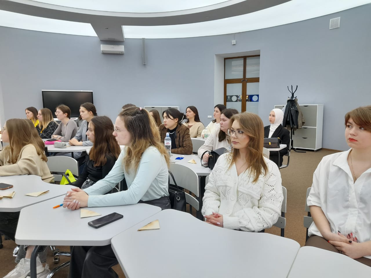 �������� ����������� ��� � ��������� ���������� � ����������� � 80-����� ������� ������ �������� � ��������� ���������� � ����������� ,������� ������������� �����, ����������� ���, ��������������, �������, ������, ������, ��������, ������� ���������� �����������, �������������, ����������, �������, ����� �����