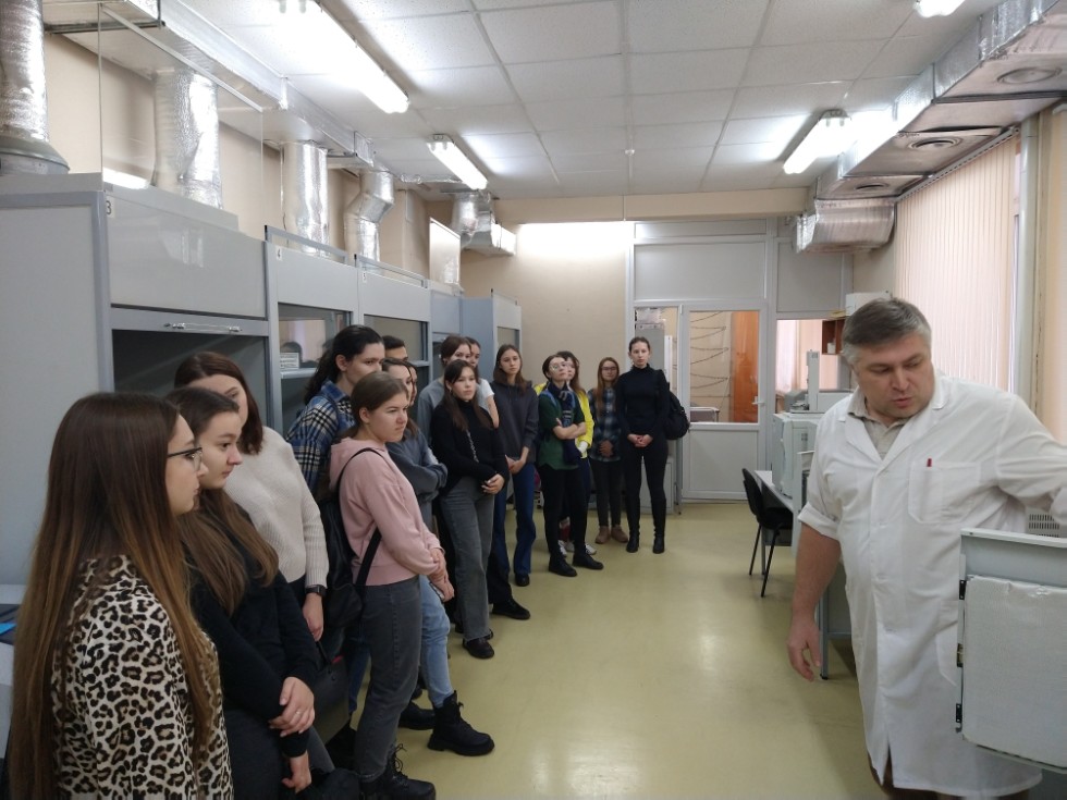 ����� ��������� ����������� ��������� � ��������������� ������������ ����� ��������������, ���������� � ��������� � ���������� ���������