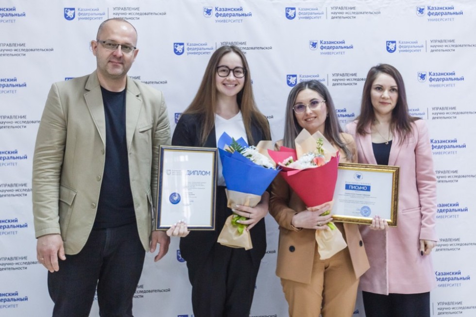 �������� ����������� ��������� ����� ������������ � ��������� � �������� �� ������ ������� ������ ��������� ���