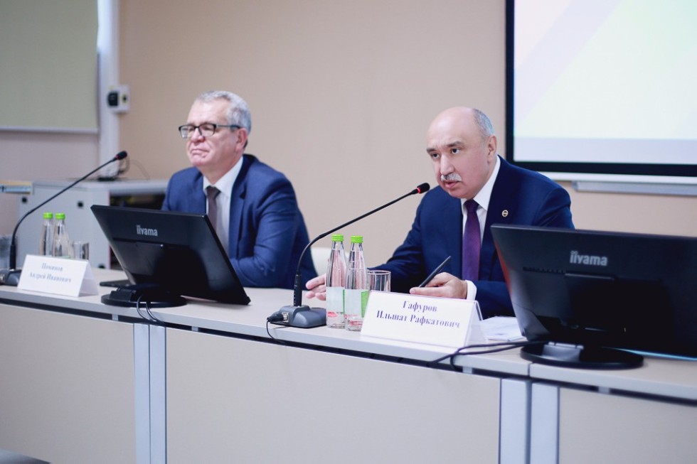 Heads of Social Science Departments of Tatarstan's Universities Visited KFU's Facilities