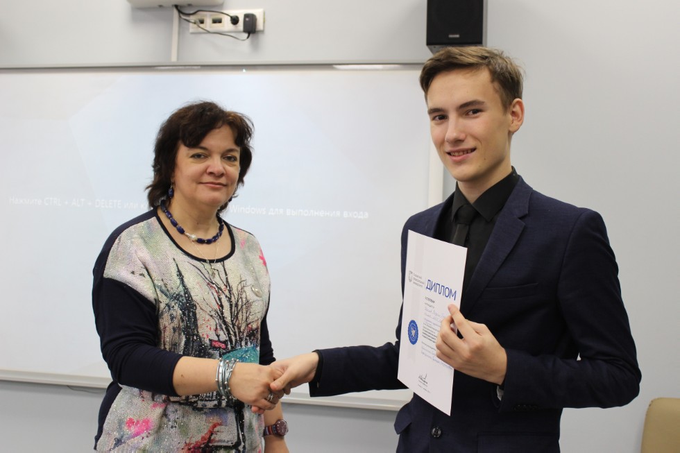 217 �����������